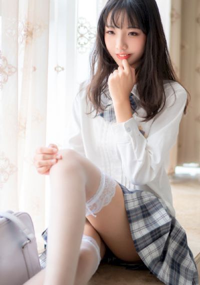 蓝男色蓝摄Gay裸男模王瀚_1080全集在线观看