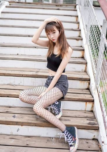 天天人人干_BD韩语高清免费观看