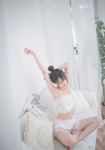 女人18摸摸出高潮视频_高清免费全集观看